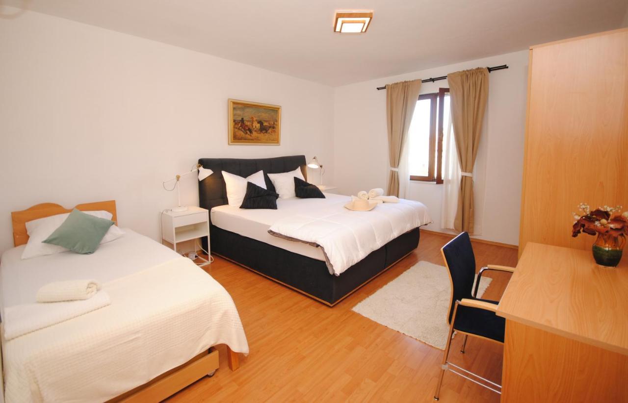 Apartments Dilk 비스 외부 사진